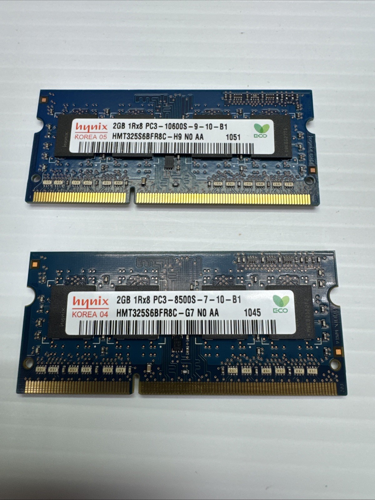 Hnnix 4 GB (2 x 2GB) 1RX8 PC3-8500S RAM Laptop Memory HMT325S6BFR8C TESTED