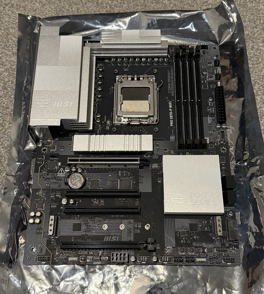 MSI PRO X870-P WIFI AM5 ATX DDR5 Motherboard 4 RAM Slots Gaming
