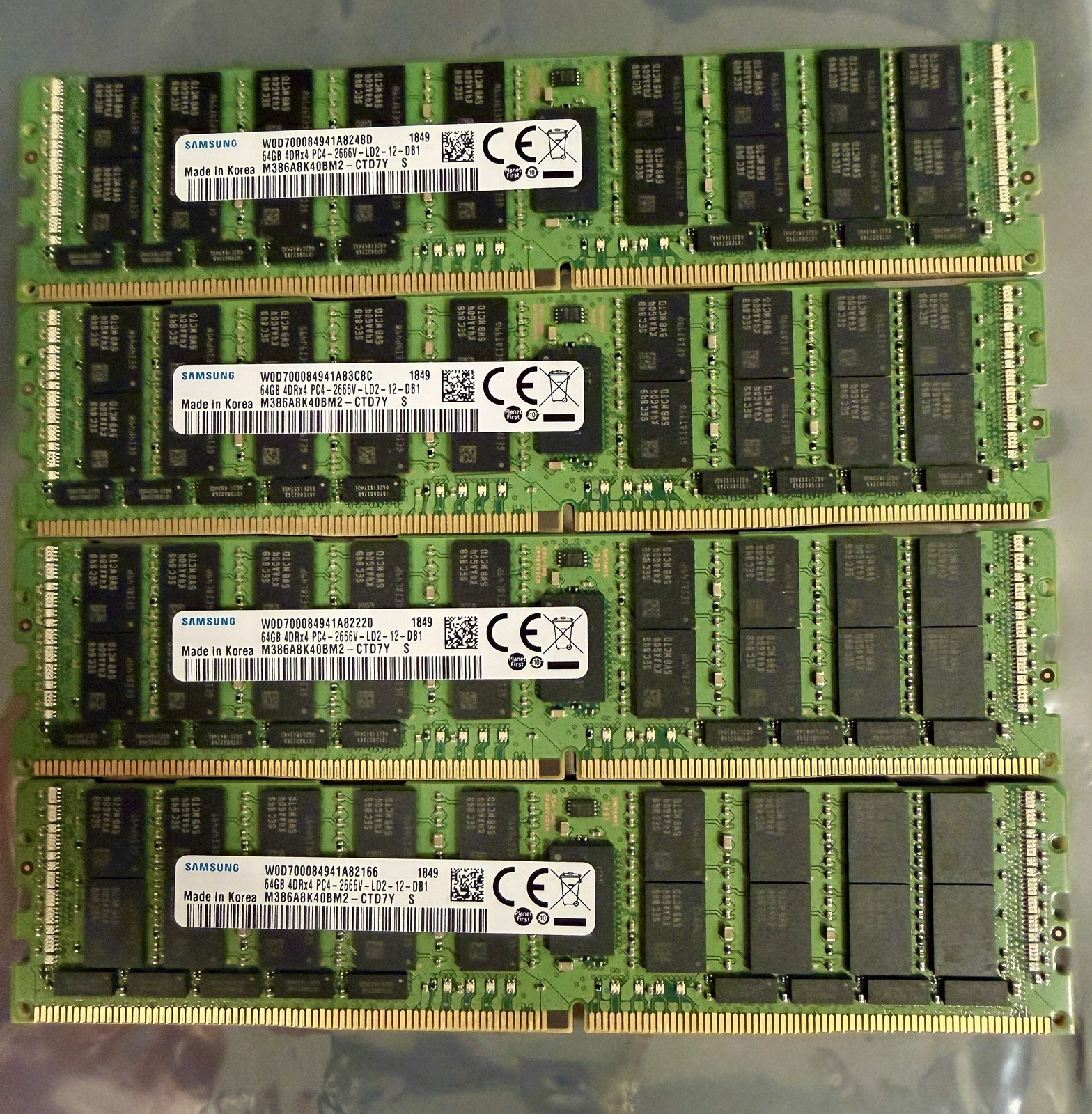 (Lot of 4) 64GB DDR4 2666MHz ECC LRDIMM Server RAM M386A8K40BM2-CTD7Y 4DRx4