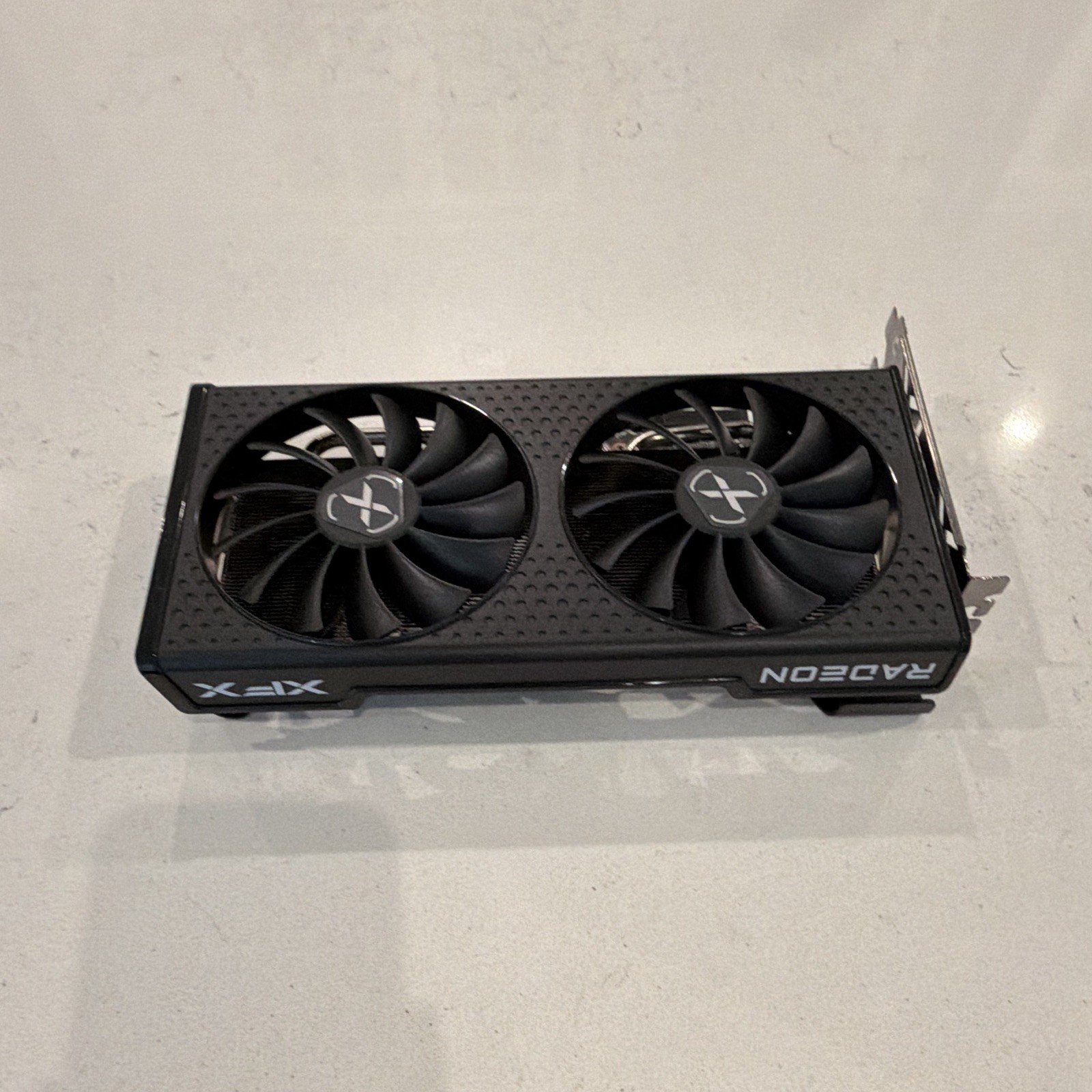 XFX Qick210 Radeon RX 6500XT Black 4gb ( check specs for more )
