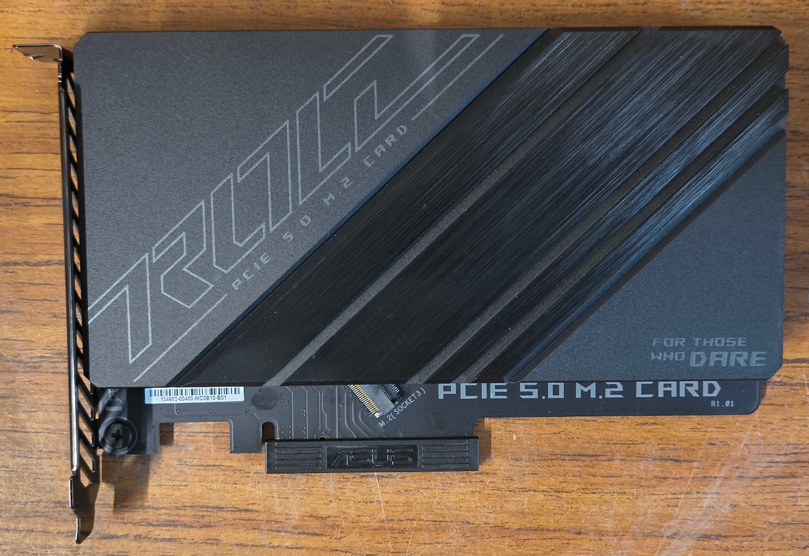 ASUS ROG PCIE 5.0 M.2 Card – NEW