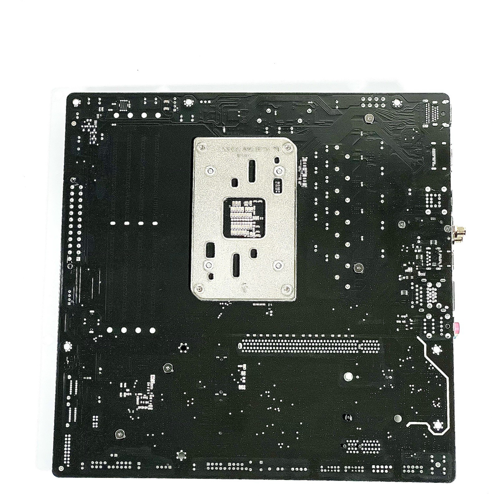 GIGABYTE B650M Gaming Plus WiFi AM5 LGA 1718 – BLACK