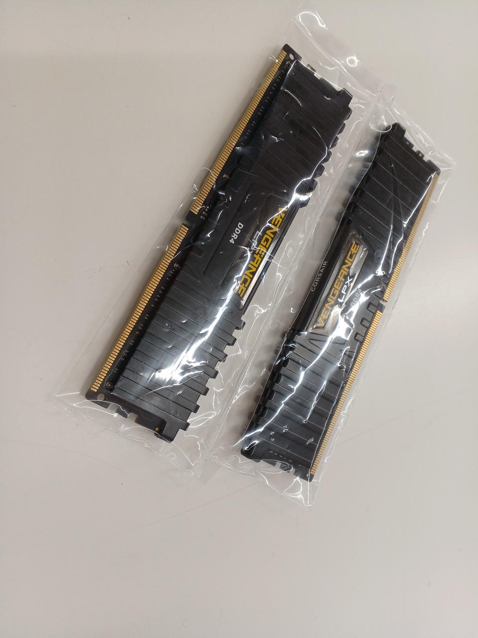 Corsair Vengeance LPX 16GB 8GBx2 DDR4 2666MHz CL16 Black XMP Japan Stock