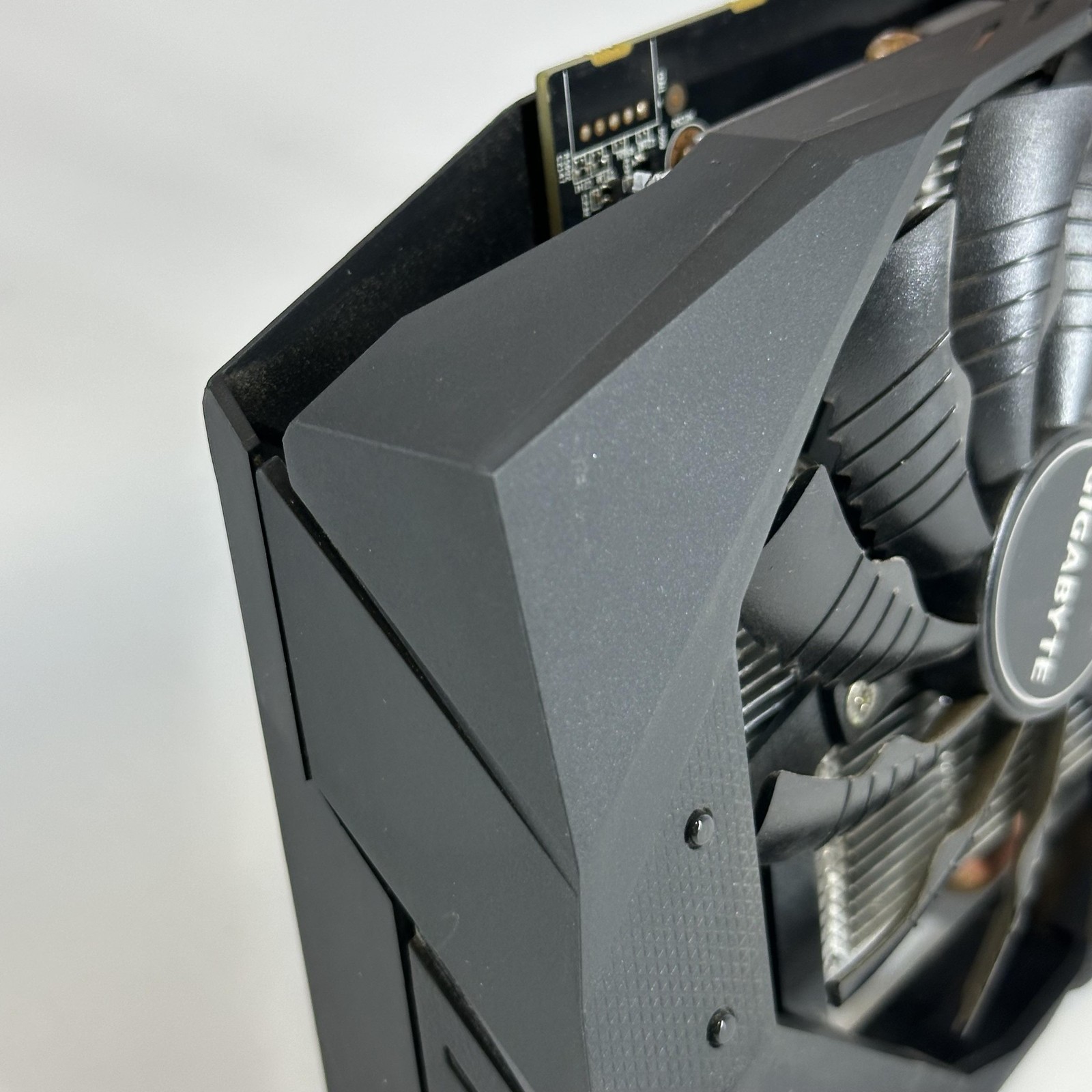 GIGABYTE Windforce OC GeForce GTX 1660 Ti 6GB – Graphics Card – Very Good