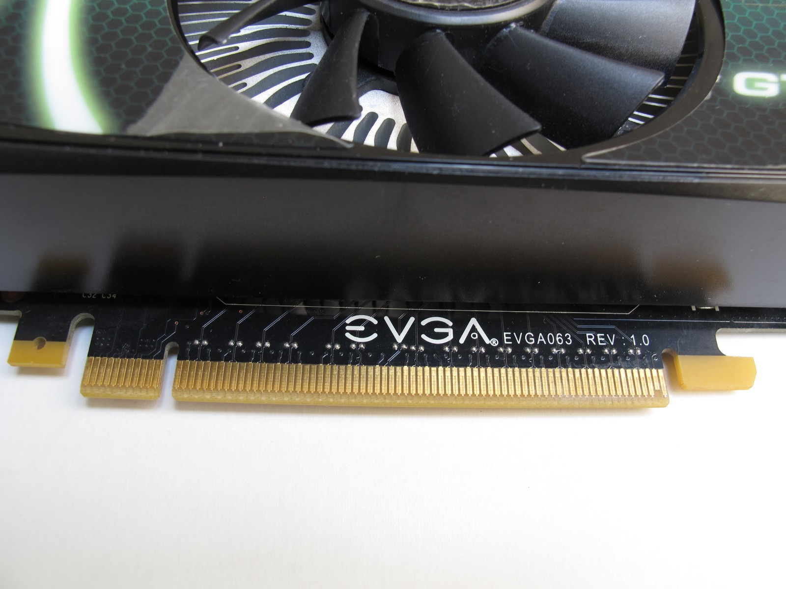 EVGA NVIDIA GeForce GTX 550 Ti (01G-P3-1556-KR) 1GB GDDR5 SDRAM PCI Express x16