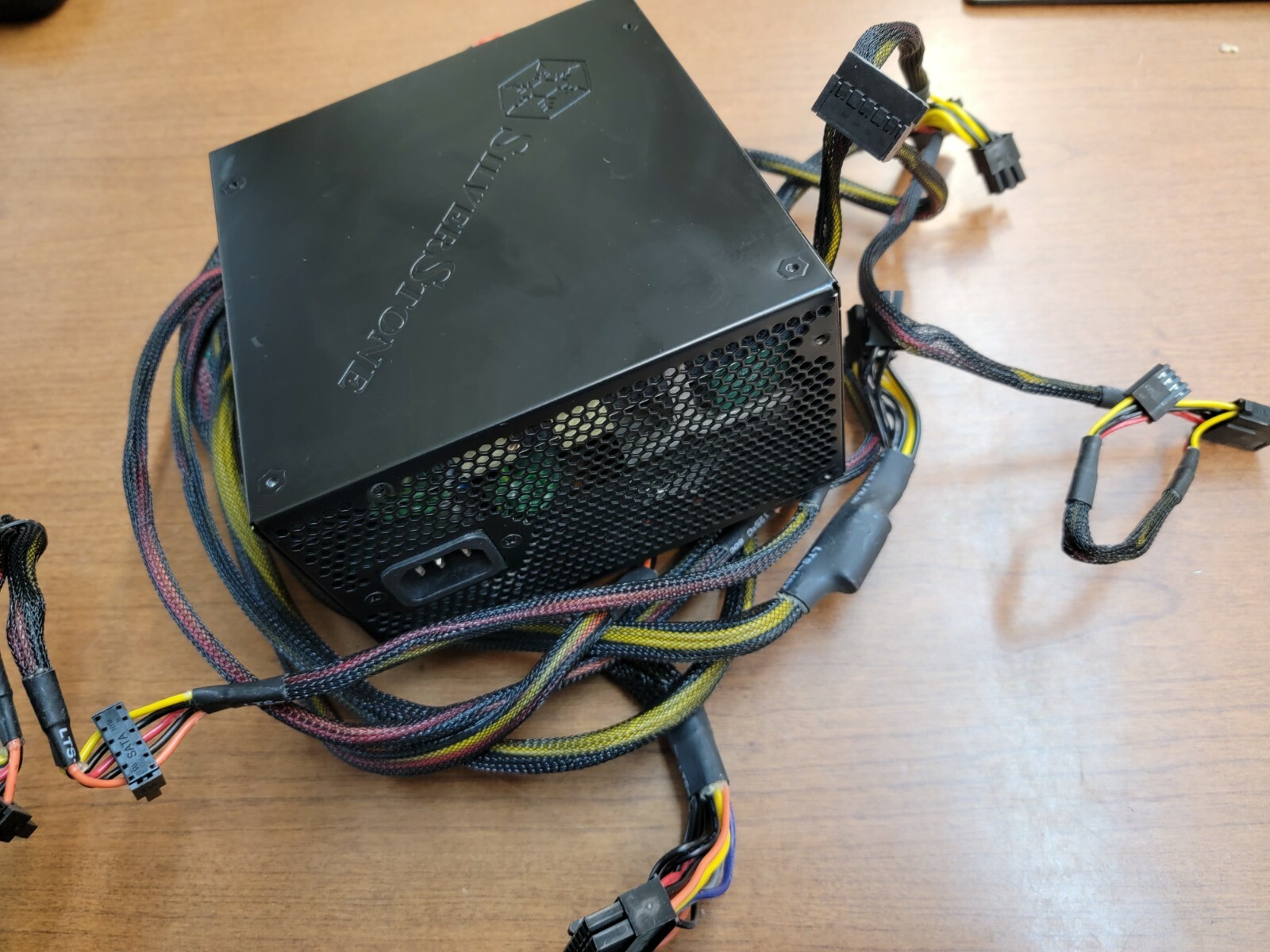 GAMING SILVERSTONE 80 PLUS SILVER 750W PSU ATX12V POWER SUPPLY UNIT SST-ST75F-P