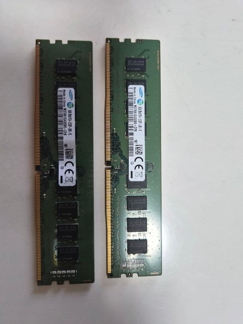 Samsung 8GB DDR4 2133MHz Desktop Memory Module M378A1G43DB0 PC4-17000