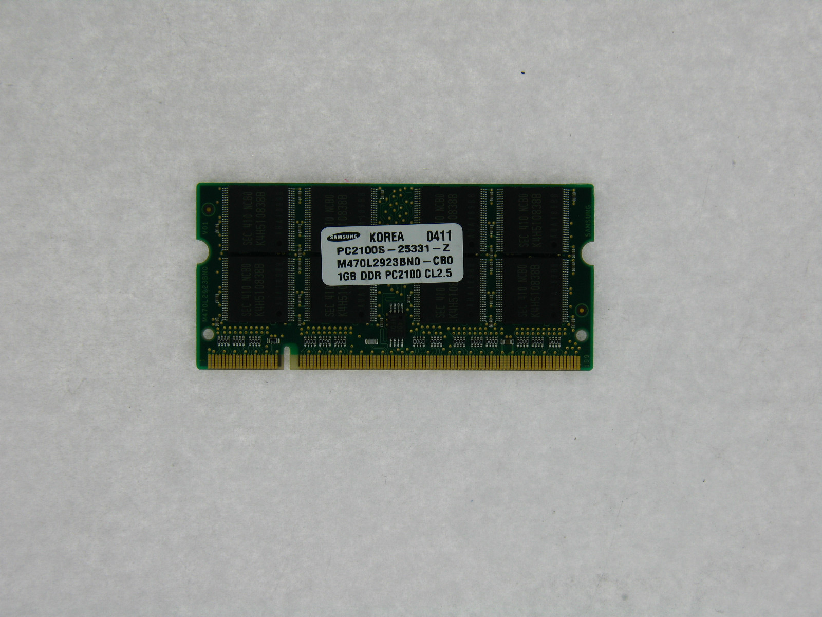 1GB 1024MB PC2100 DDR266 266Mhz 200pin Sodimm CL2.5 Laptop Mem M470L2923BN0-CB0