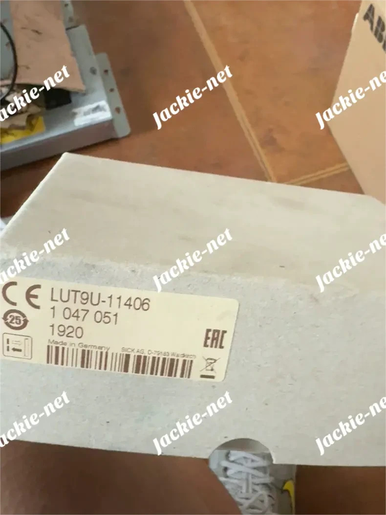 1PCS NEW LUT9U-11406 VIA DHL/FedEx &&