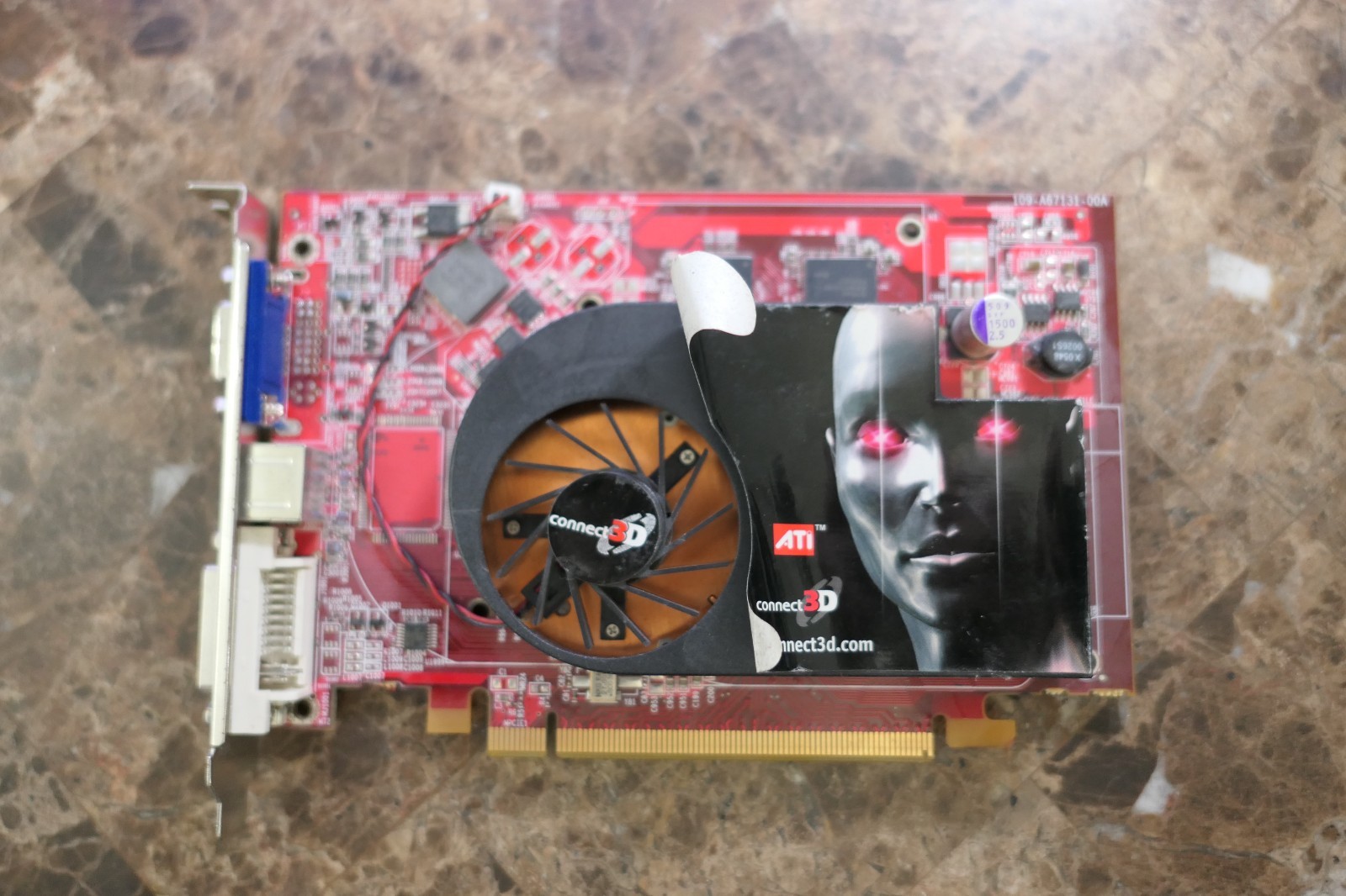 Graphic Card Connect3D Radeon X1600XT 256MB GDDR3+DVI-I+TV PCI Express *RARE*