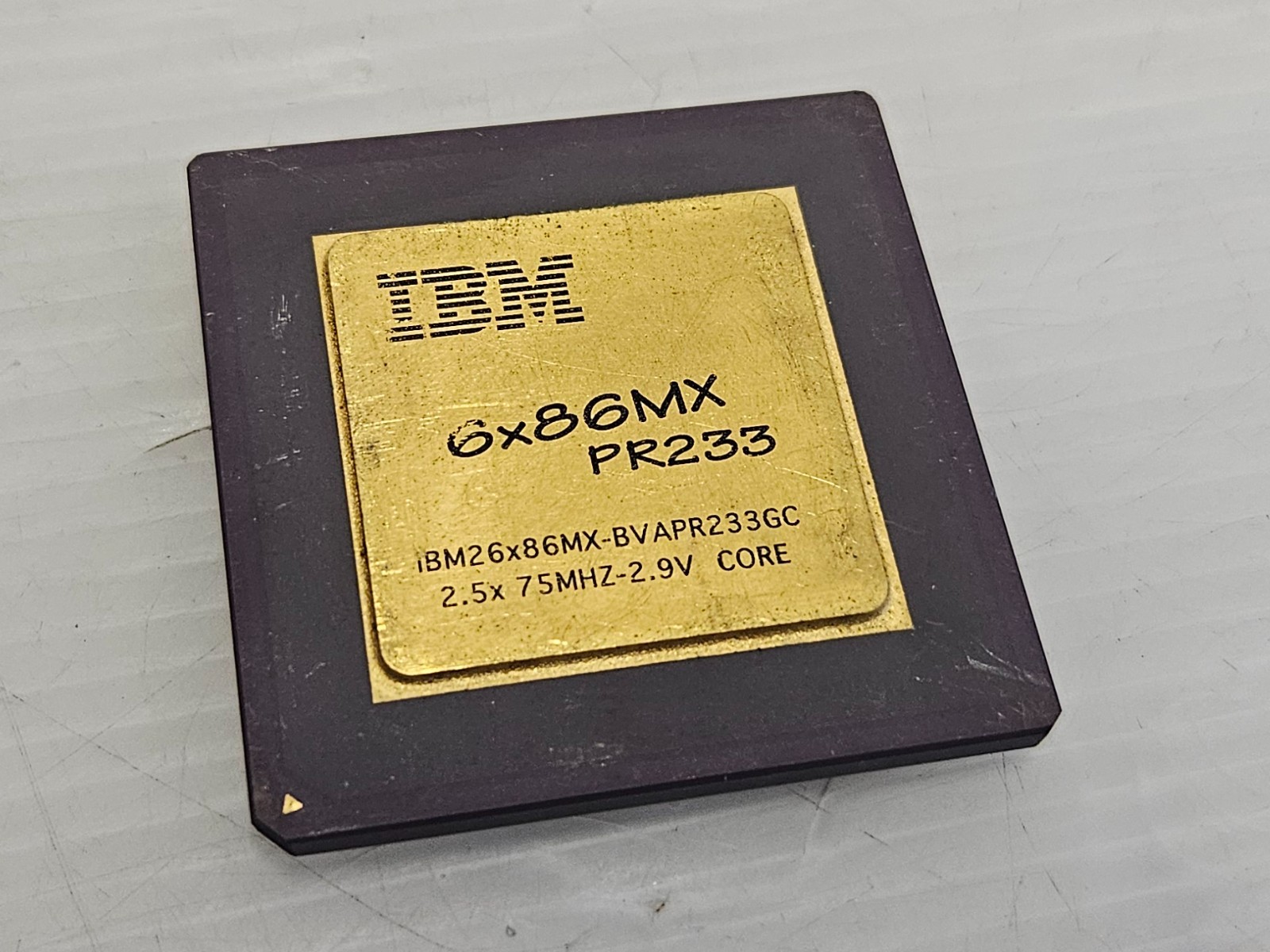 IBM 6x86MX PR233, 6x86MX-BVAPR233GC, 187MHz, Socket 7, 2.9V, Vintage CPU, CPU020