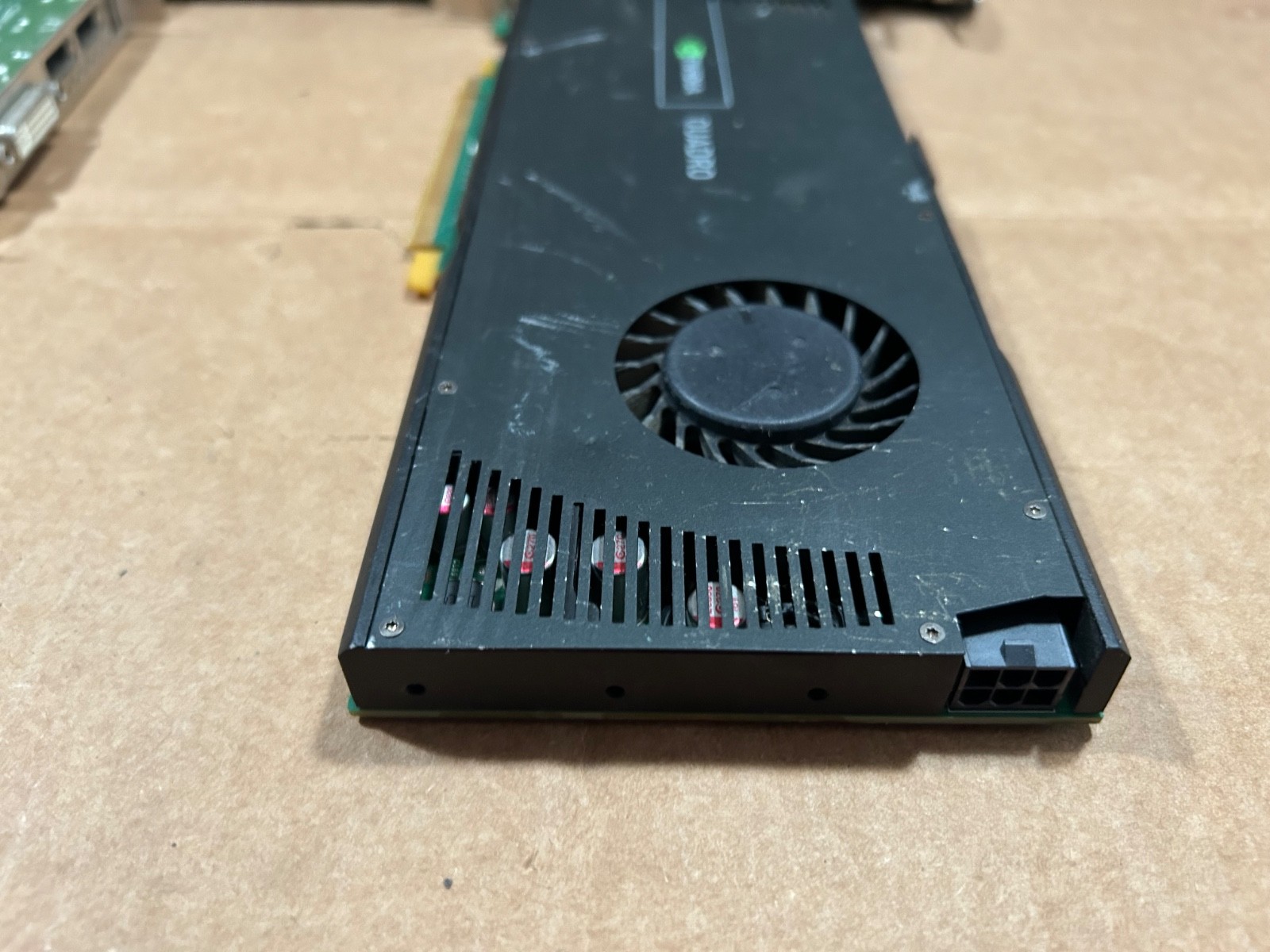 LOT OF 8 Nvidia Quadro 4000 2GB GDDR5 Graphics Video Card DVI 2x DisplayPort