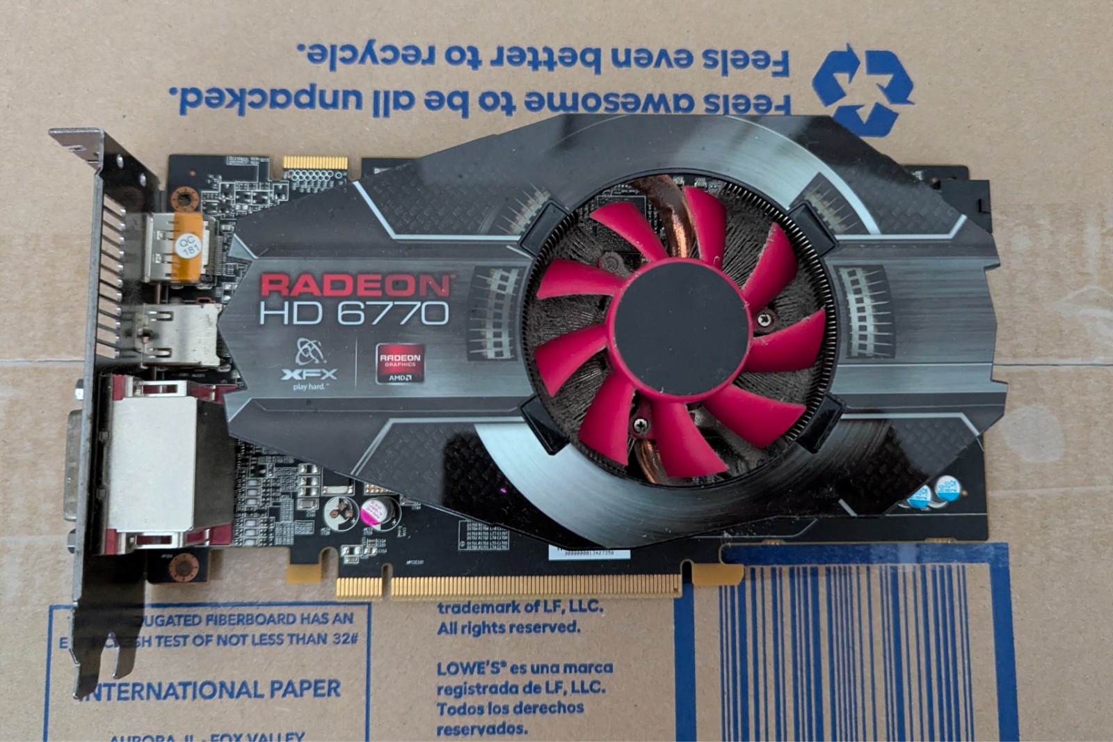 XFX AMD Radeon HD 6770 (HD-677X-ZNFR) 1GB GDDR5 SDRAM PCI Express GPU