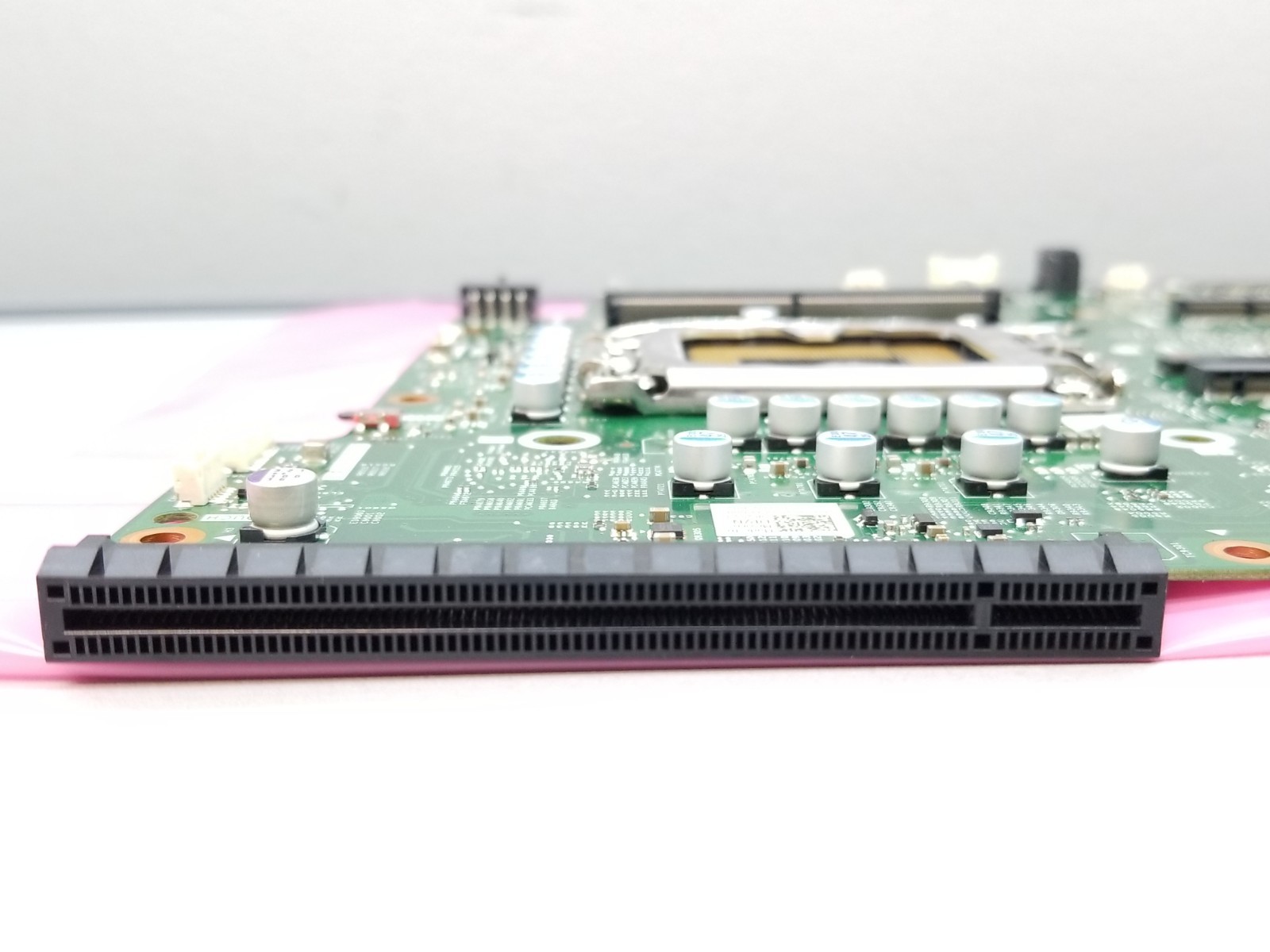Dell Optiplex AIO 7410 All-in-One Desktop Motherboard LGA1700 DDR5 DP/N: 0RV5V3