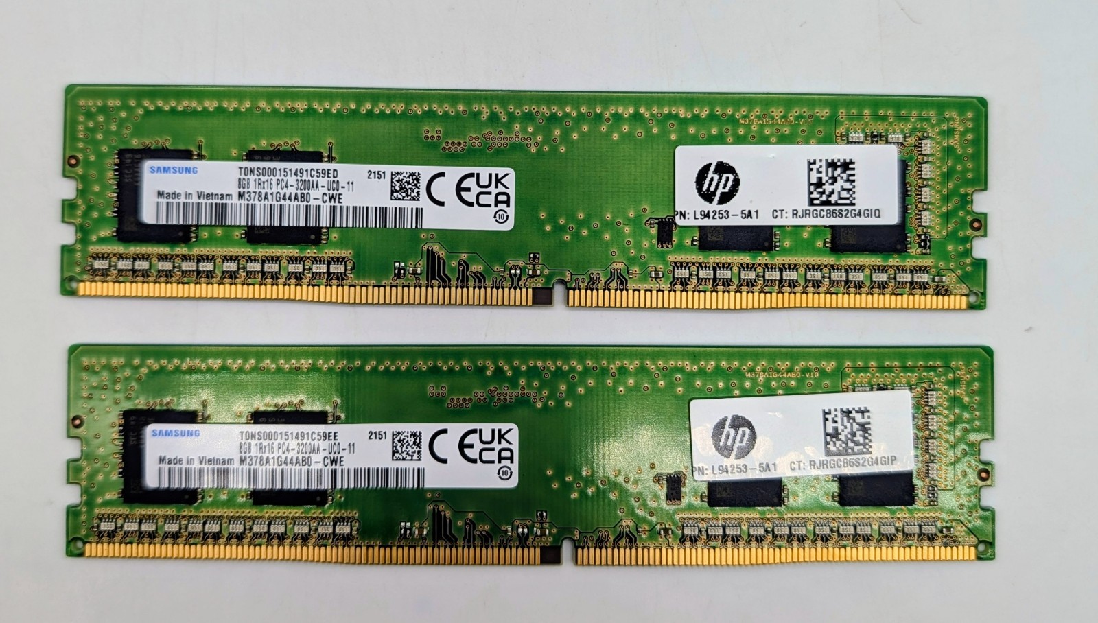 Lot Of 2 M378A1G44AB0-CWE 8GB DDR4 3200MHz PC4-25600 288-Pin UDIMM Desktop RAM