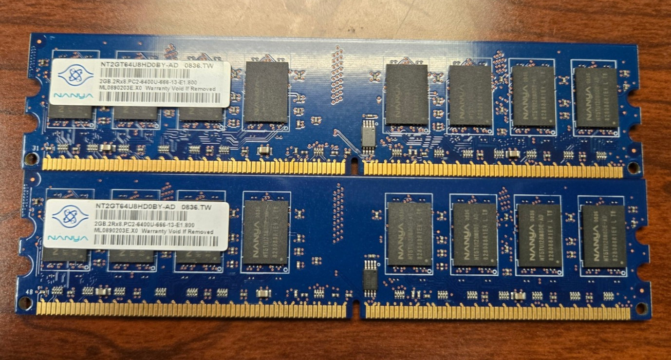 Nanya 2GB NT2GT64U8HD0BY-AD PC2-6400U-666-13-E1.800 Desktop RAM USED
