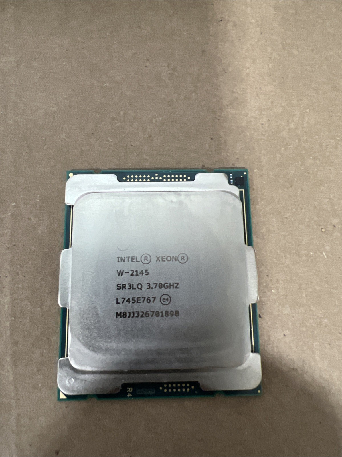 Intel Xeon W-2145 3.70 GHz CPU SR3LQ 8 Core 11 MB 8.0GT/s LGA2066 Processor