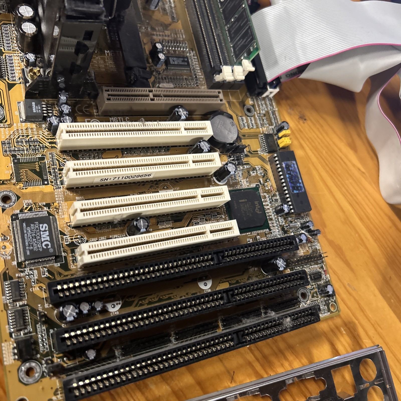 Slot 1 ATX Intel 440LX AGP ISA PCI SIMM SDRAM Biostat M6TLC Working Tested PII