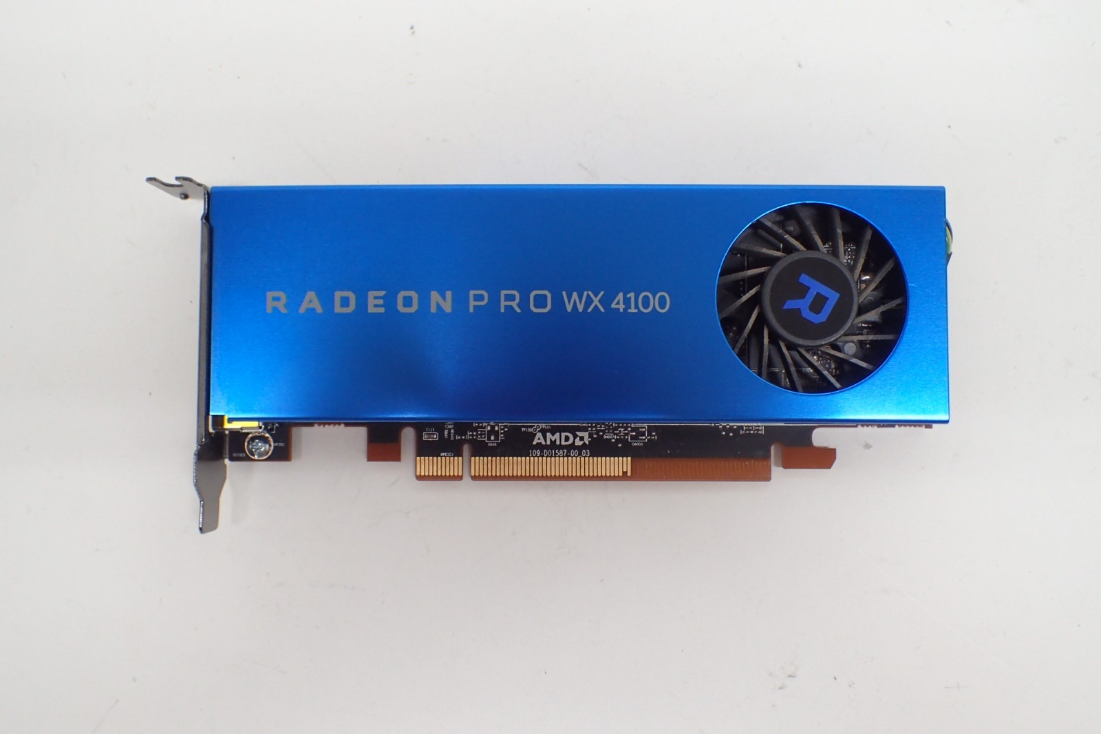 OEM AMD Radeon Pro WX 4100 4GB Low Profile 4x Mini DP Graphics Video Card HFXTY