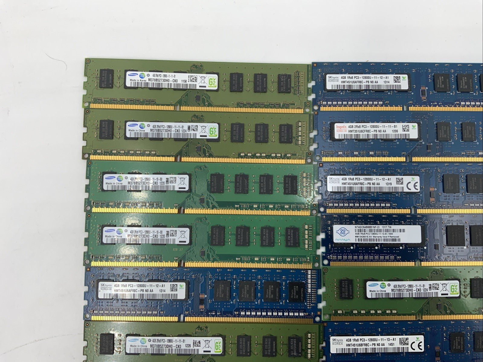 (Lot of 21) 4GB DDR3 1600MHz PC3-12800U Desktop RAM Mixed Brands Unbuffered