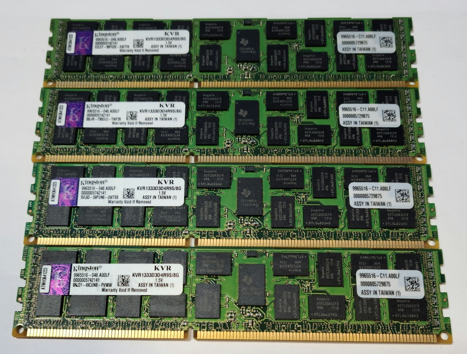 4 X Kingston KVR1333D3D4R9S/8G DDR3 1333MHz (PC3-10600) server memory module