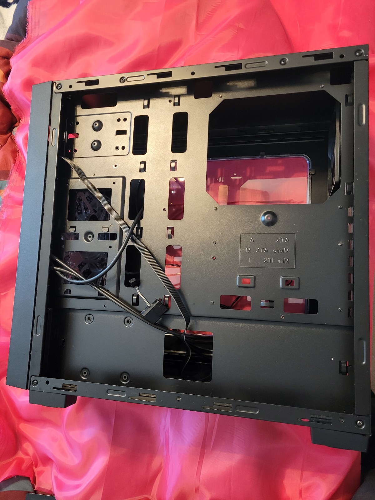 RoseWill Desktop Pc Case Mini Tower Size, Micro ATX Size. AS IS
