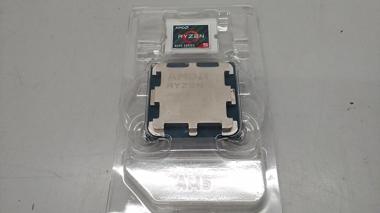 AMD Ryzen 5 8600G cpu AM5 4.3GHz 6-core 12-thread, 65W, used