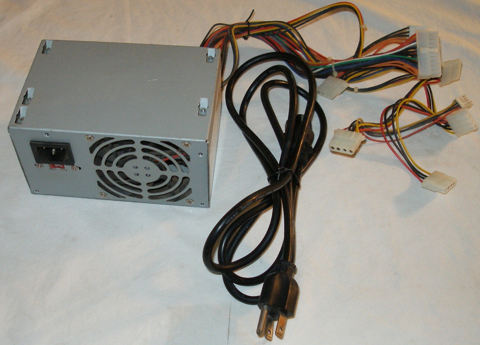 VINTAGE PC POWER SUPPLY CLASSIC POWER 190W PEAK 328W WORKS 20 PIN