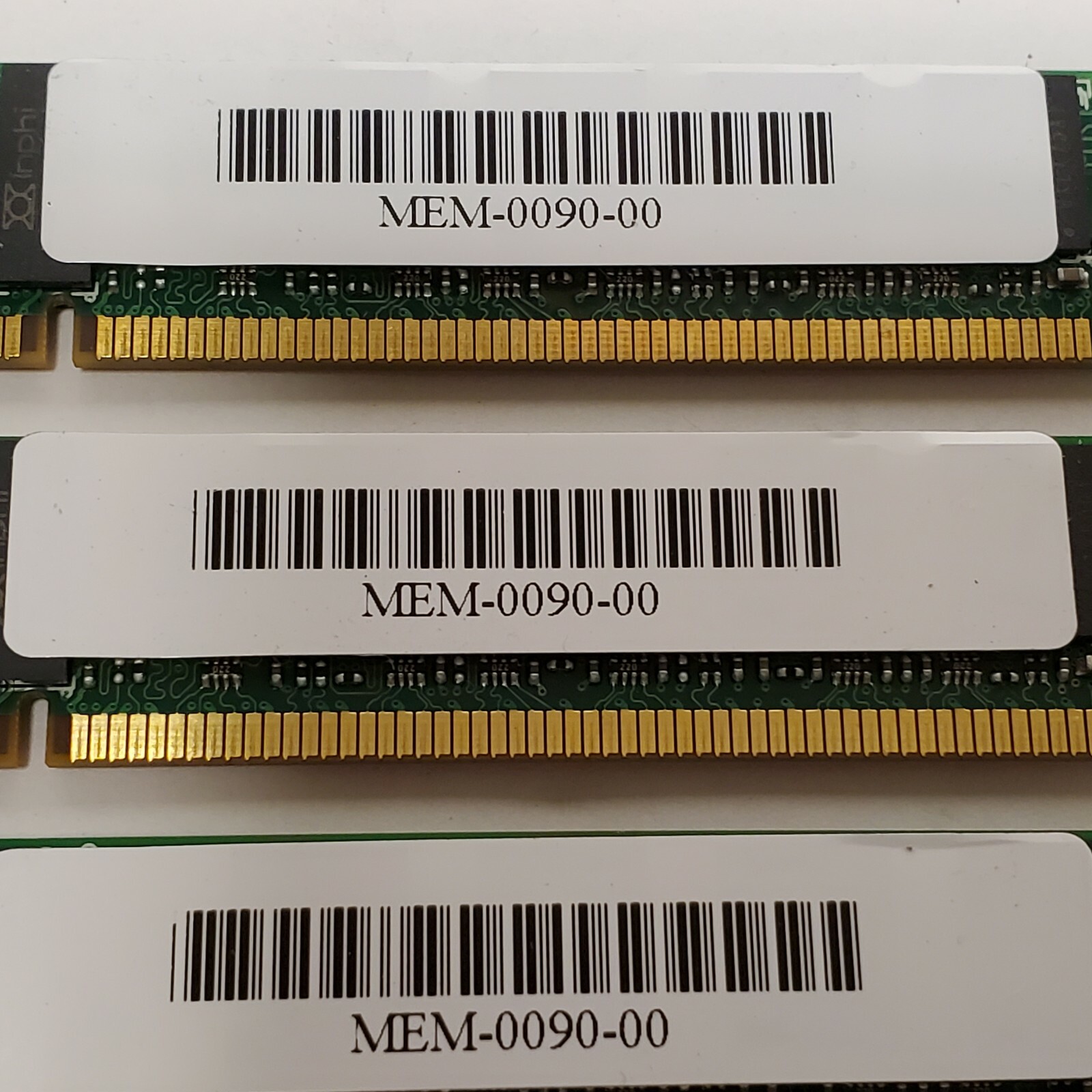 LOT OF 4 VENTURA TECHOLOGY D2-56MG108SGV-555 240PIN DIMM S/N24287555