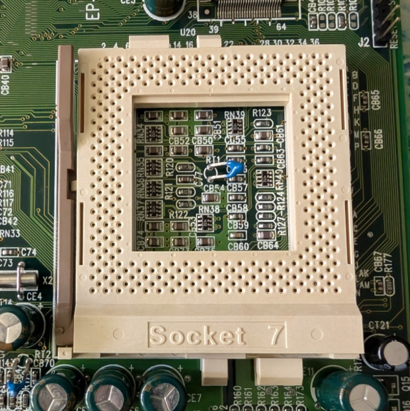 EPoX EP‑58MVP3C‑M 100Mhz Super Socket 7 Boxed MB, Manual, CDs, No CPU, Untested