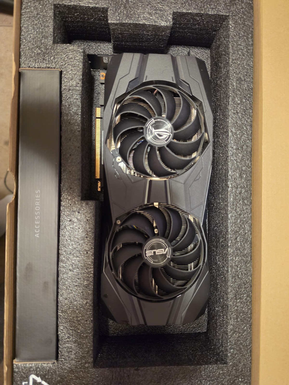 (Bundle) ASUS ROG Strix Radeon RX 5500XT Graphics Card