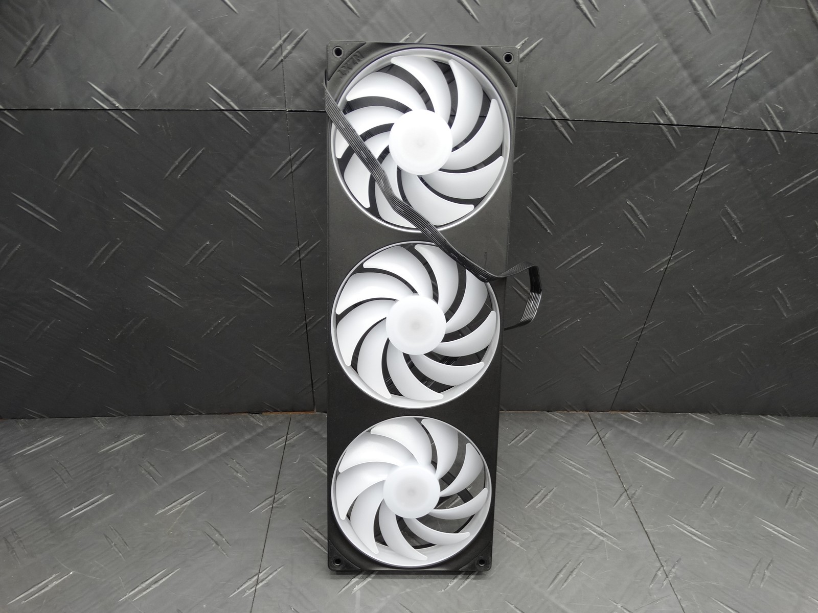 NZXT F360 RGB Core 360mm Single-Frame Fan Black RF-U36HF-B1