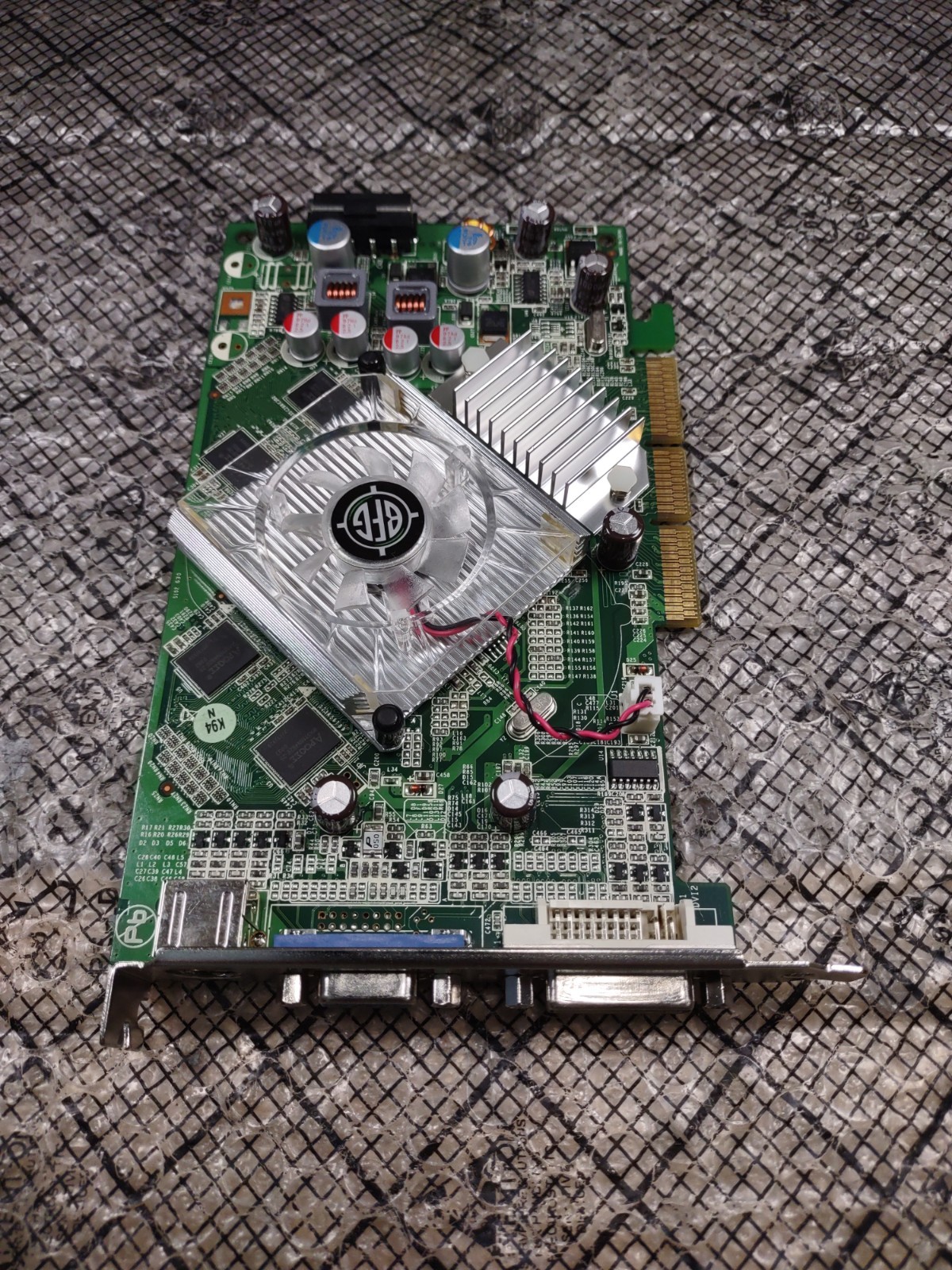 BFG Nvidia GeForce 7300GT 512MB 4/8X AGP Video Card + DVI BFGR73512GT