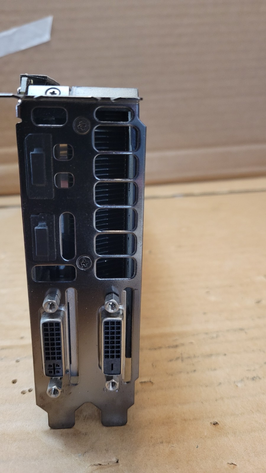 EVGA Nvidia GeForce GTX 680 2GB GDDR5 P2002 Video Graphics GPU Card
