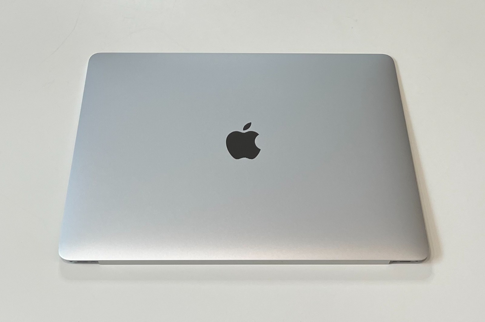 OEM Apple MacBook Air A2179 2020 LCD Screen Display Assembly Silver Grade B