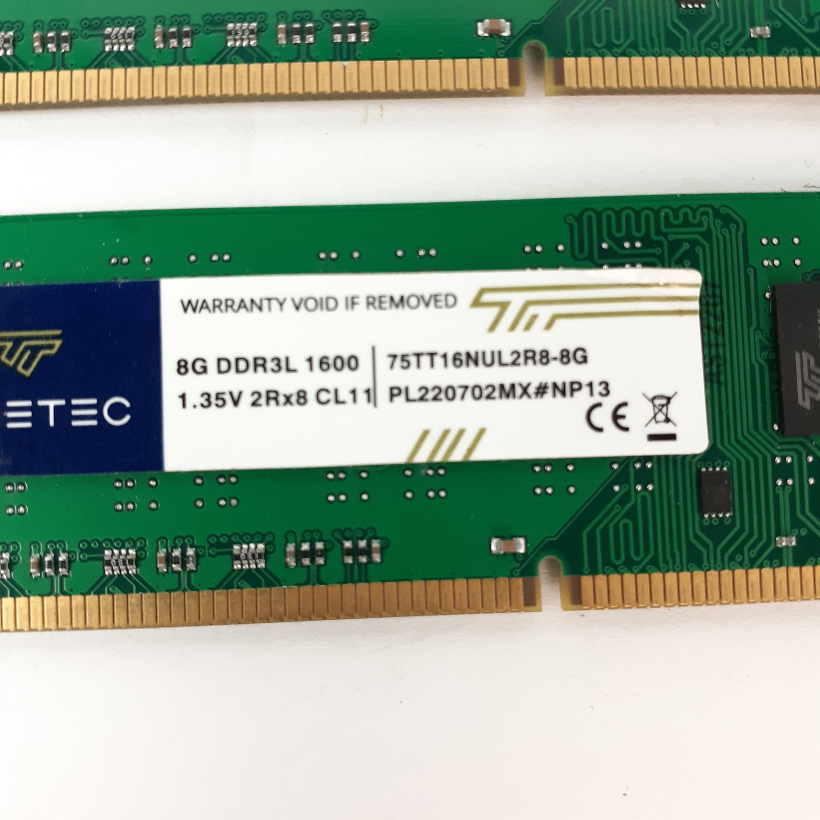 Timetec 24GB (3x8GB) DDR3L 1600MHz DIMM 240-Pin Desktop RAM 75TT16NUL2R8-8G