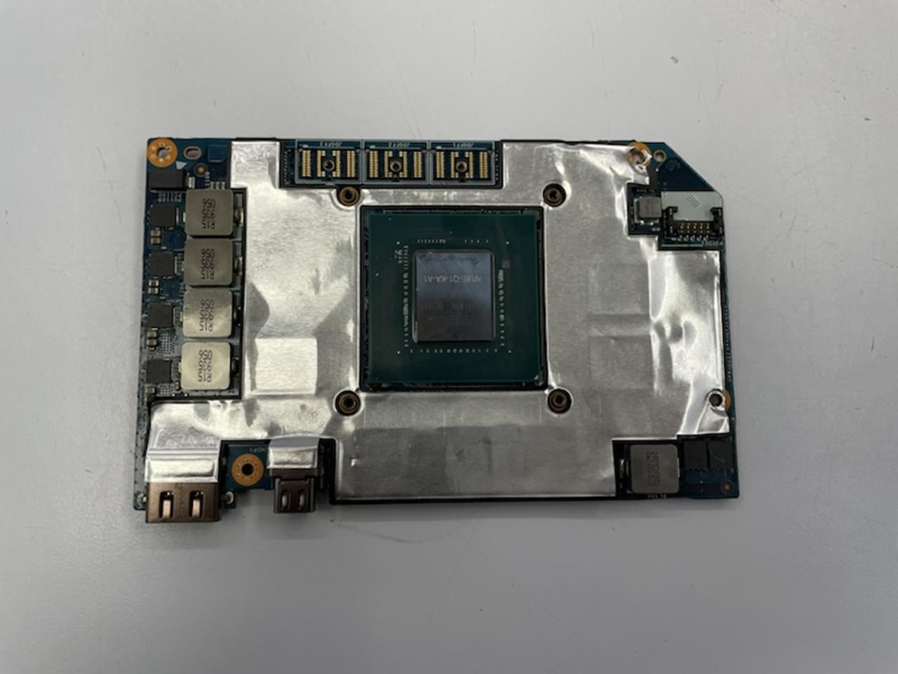 DELL nVIDIA Quadro P3200 Video Card 6 GB | 8G6F0