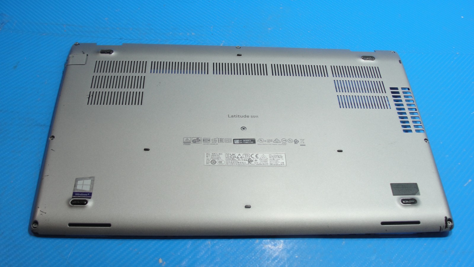 Dell Latitude 15.6” 5511 Genuine Bottom Case Base Cover AP2VX000102 TD6KD