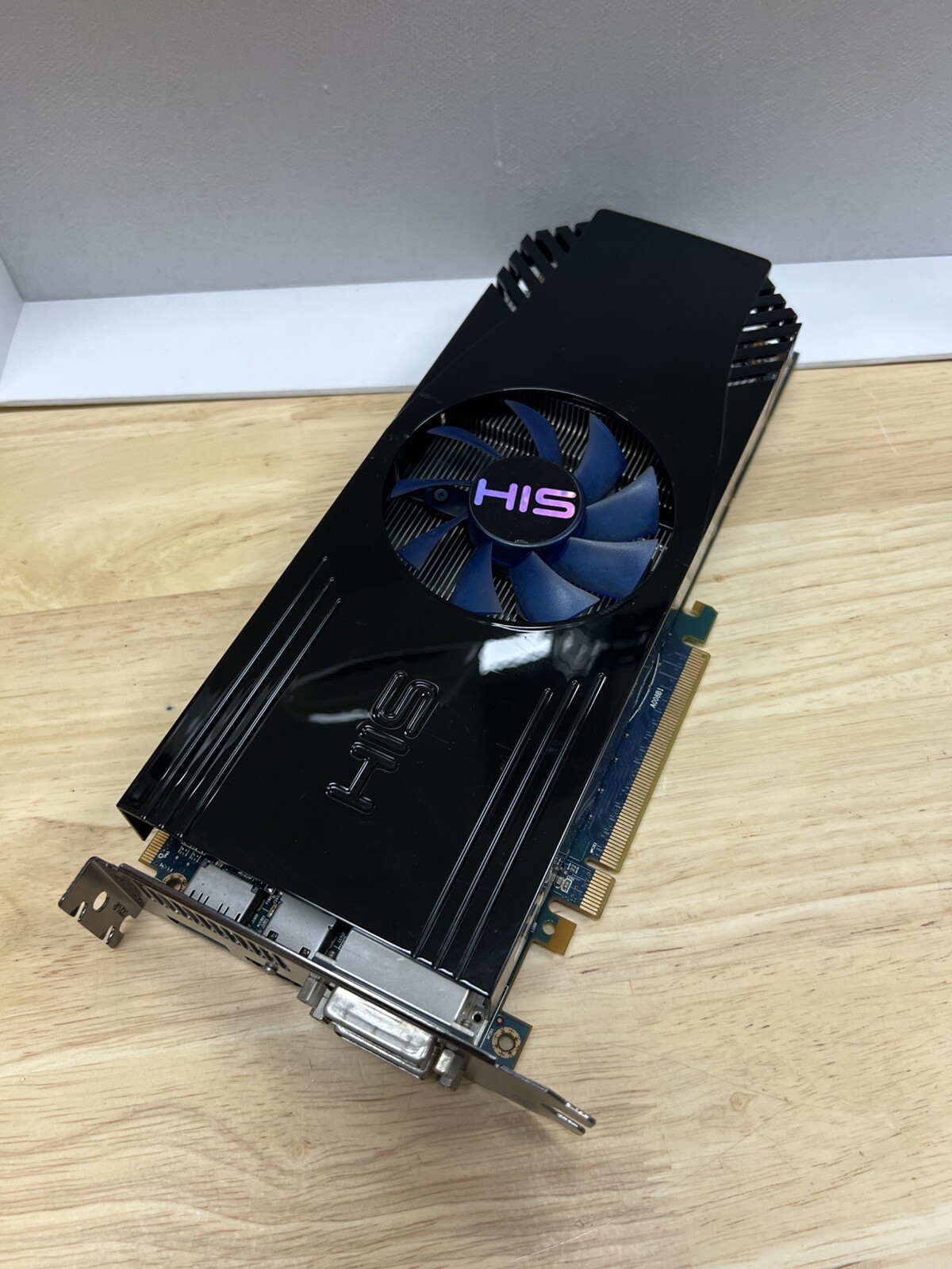 HIS ATI Radeon HD5830 1GB GDDR5 Dual DVI DisplayPort HDMI Video Card SN1-21F-A