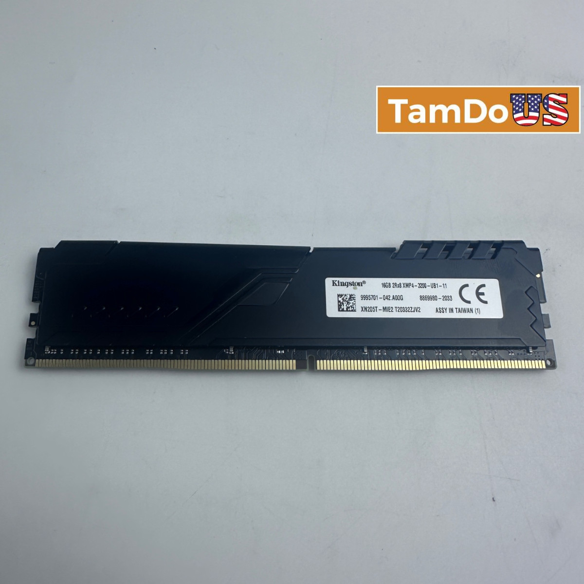 Kingston 16GB DDR4 3200MHz PC4-25600 Desktop RAM 9995701-042.A00G XMP4-3200