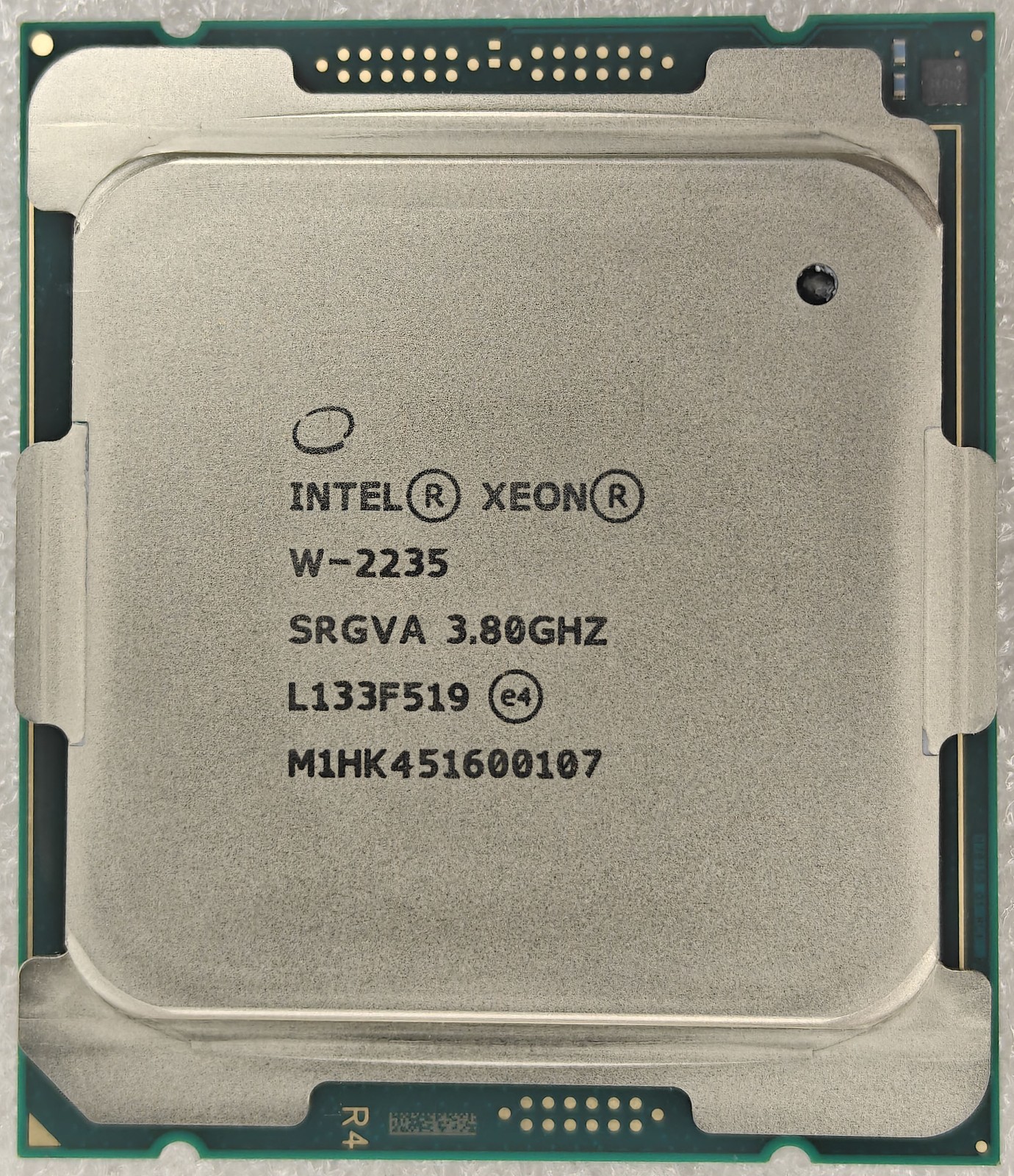 Intel Xeon W-2235 SRGVA 3.80GHz 8.25MB 6-Core LGA2066 CPU Processor