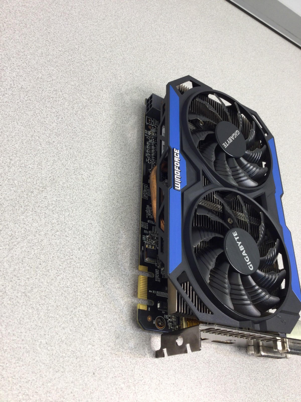Windforce Gigabyte GeForce GV-N960OC-4GD 4G 128Bit GDDR5 Video Card