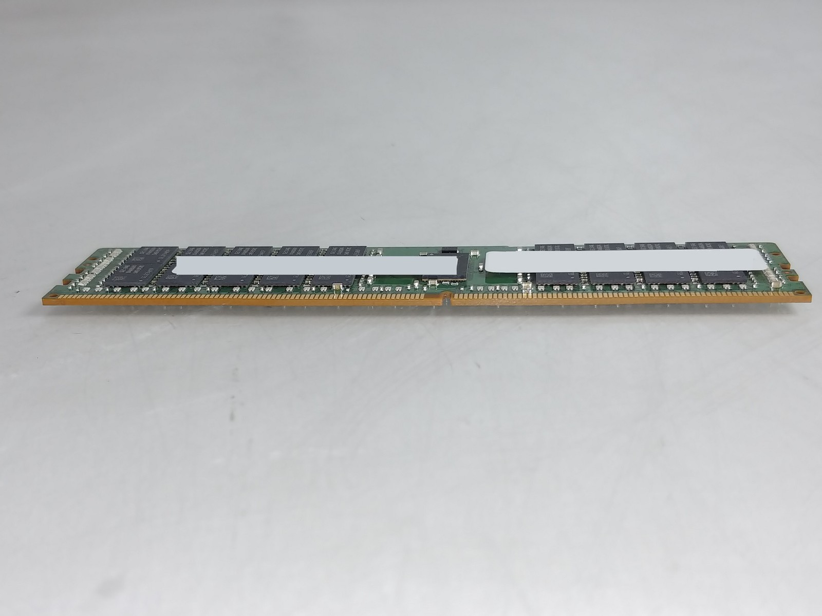 Major Brand 32 GB DDR4-2400T PC4-19200R 2Rx4 1.2V DIMM Server RAM