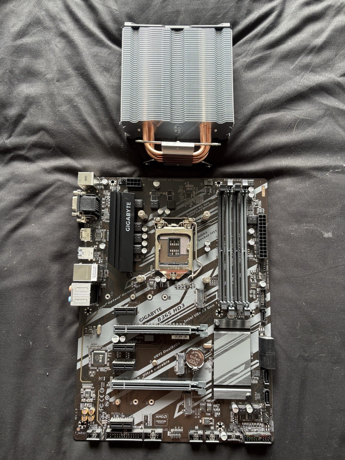 GIGABYTE B365 HD3 ATX Intel LGA1151 DDR4 4-Slot Dual BIOS Motherboard