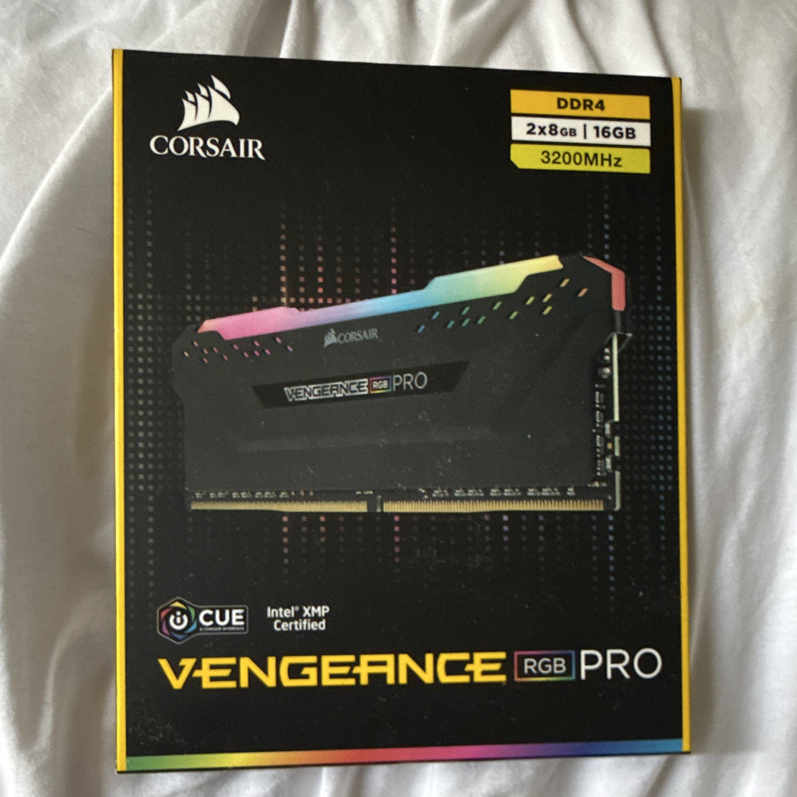 Corsair Vengeance RGB Pro 16GB (2x8GB) DDR4 3200MHz DIMM Intel XMP