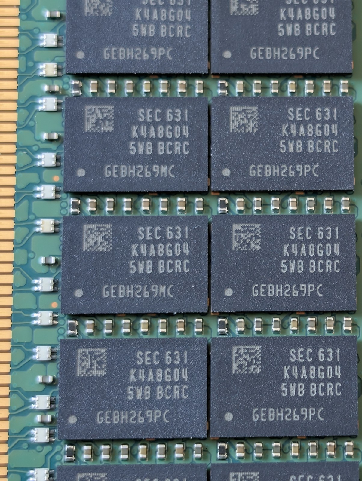 Samsung 32GB DDR4 2400MHz PC4-19200 ECC RDIMM