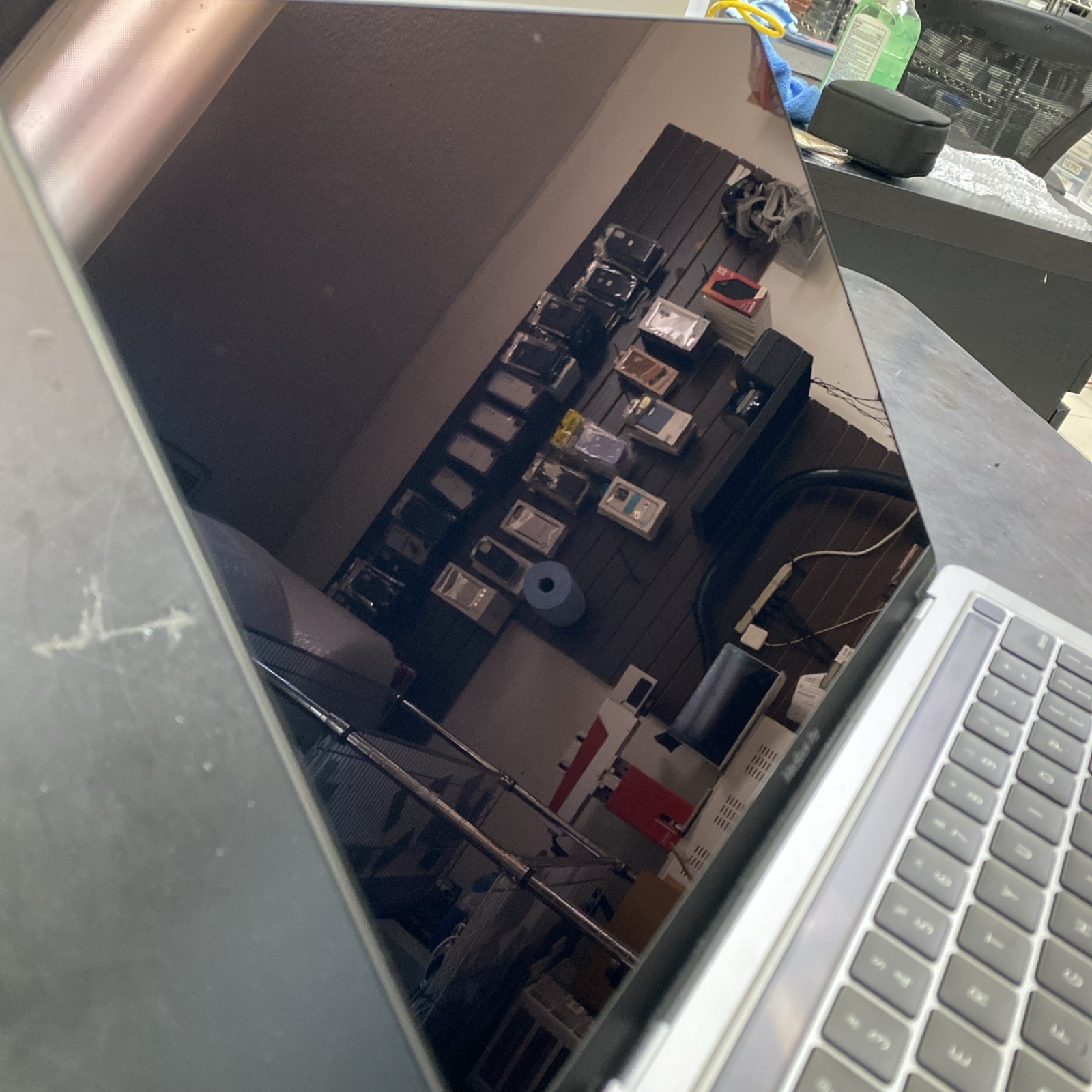 Apple MacBook Pro 2020 A2251 13″ LCD Screen Display OEM Replacement – Space Gray