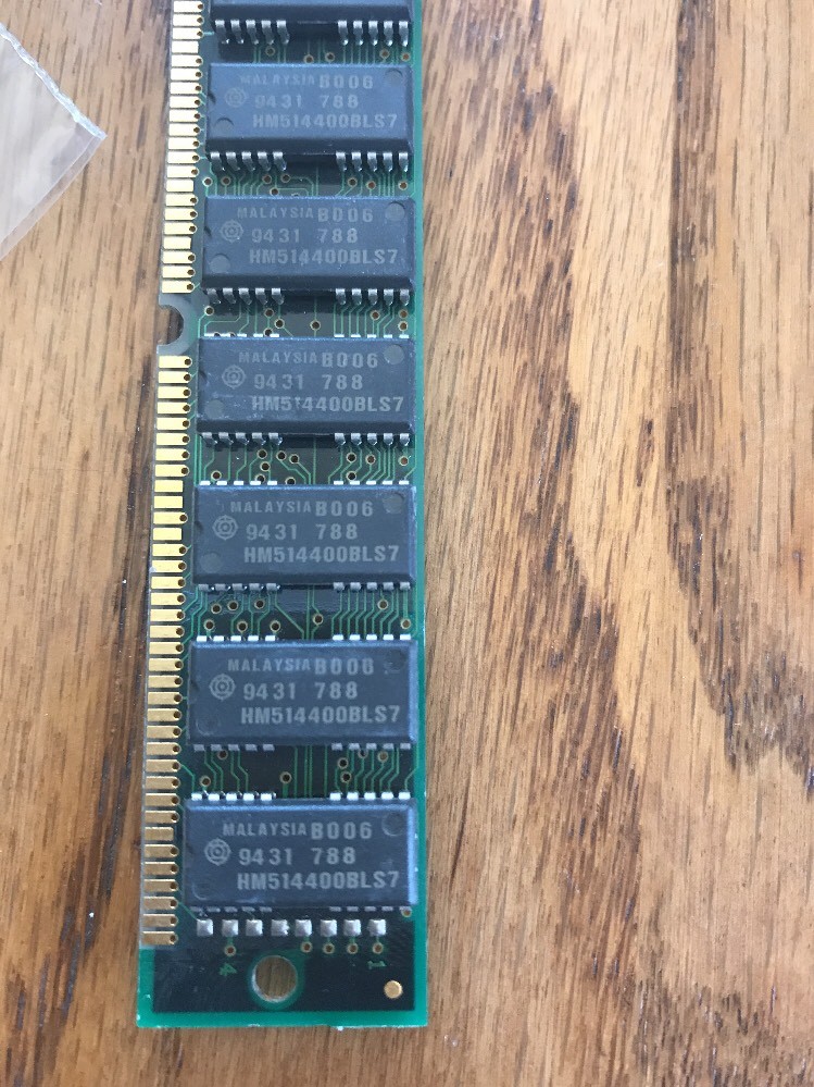 KOI JAPAN M5II000B-70J 436550I9A9Z MALAYSIA B006 Memory Chip Ships N 24h
