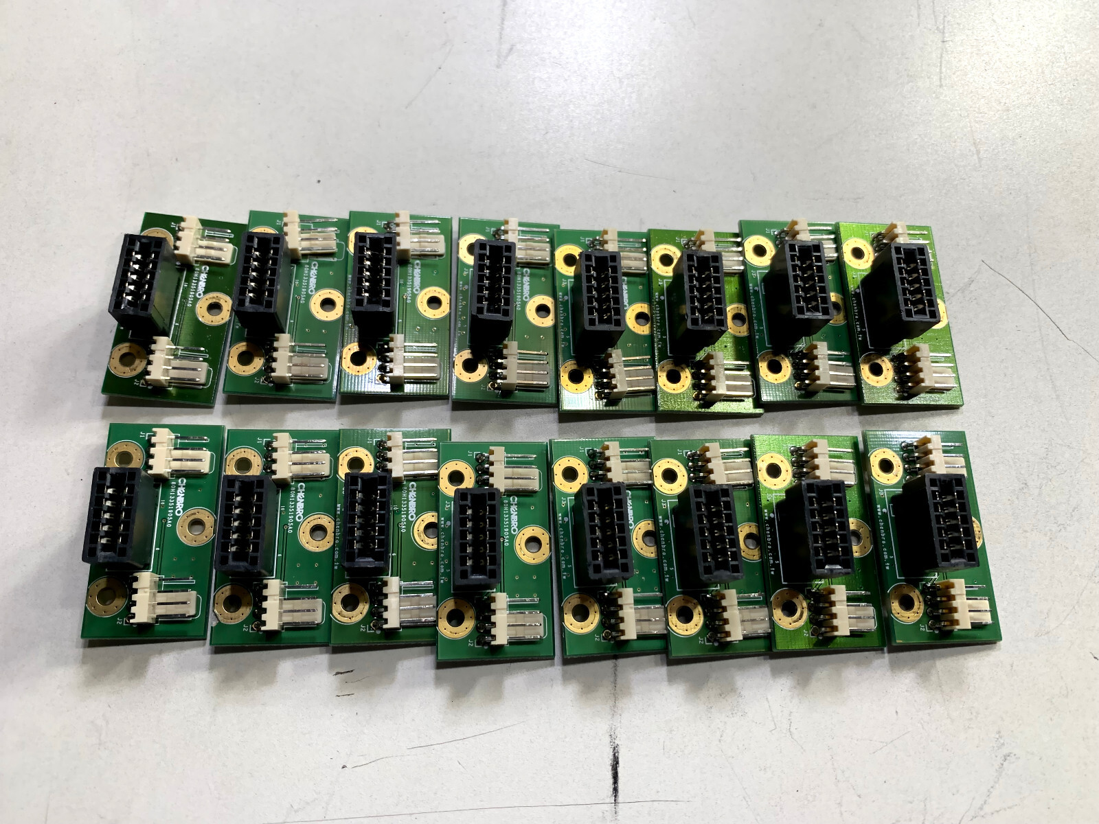 Lot of 16x Chenbro Hot Swap Fan Boards 4-Pin 80H13351905A0
