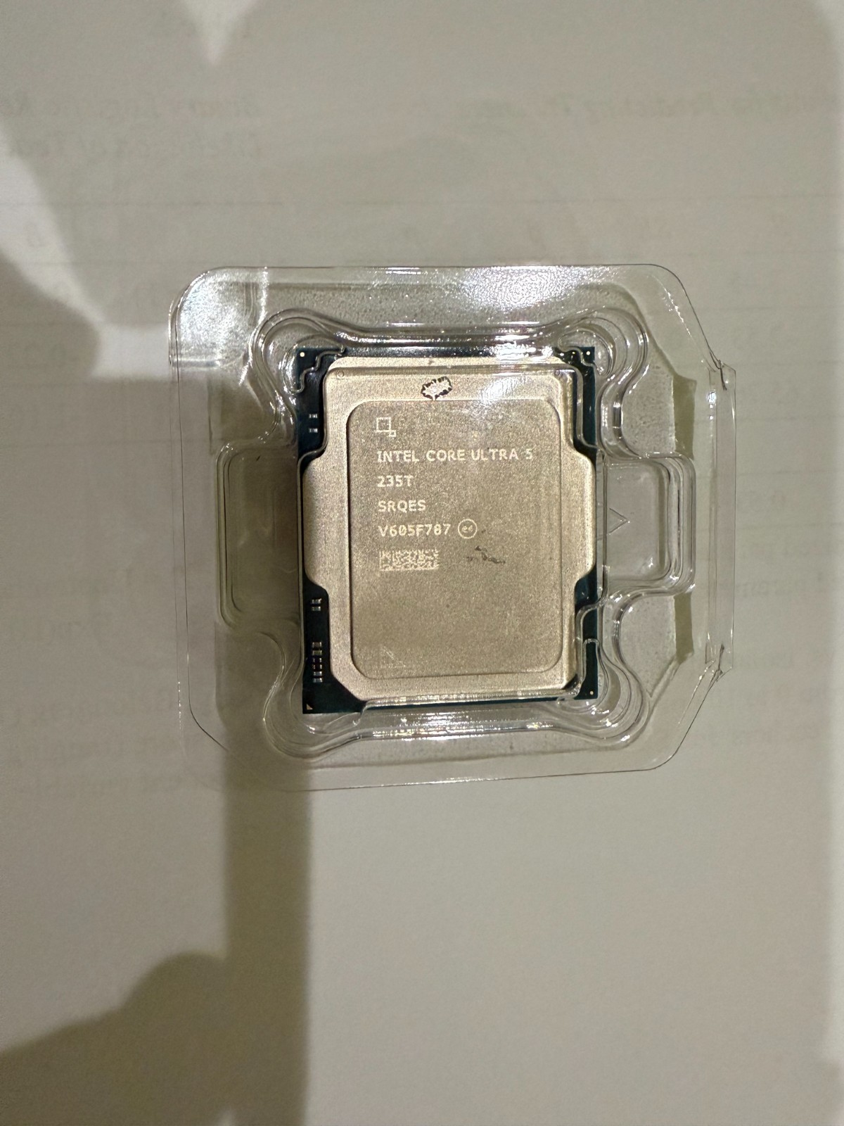Intel Core Ultra 5 235T 24M Cache, up to 5.00 GHz